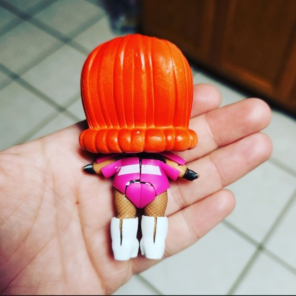 LOL Surprise Dolls Underwraps Series CC Drag Racer - Picture 3 of 3